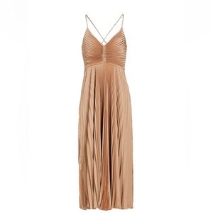 Alc Gemini Pleated Cut-Out Midi-Dress

Color Bella size 0